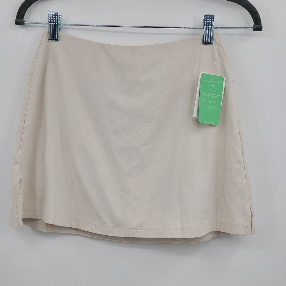 ♤♤ Forever 21 Classic Cream Women's Skort NWT Size Small